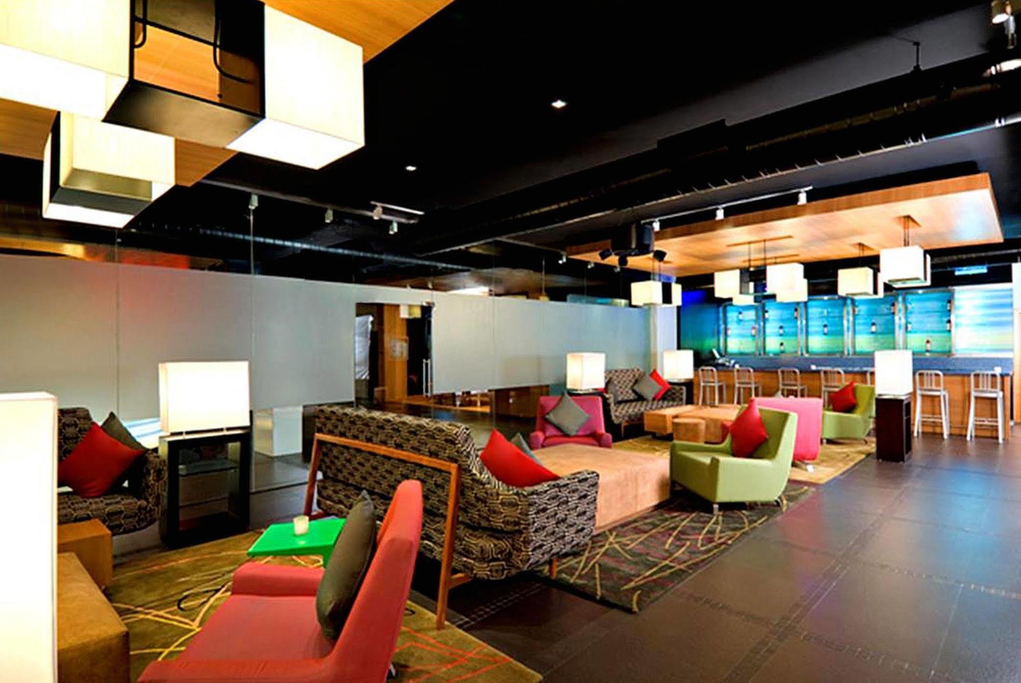 Aloft Omr It Expressway Chennai